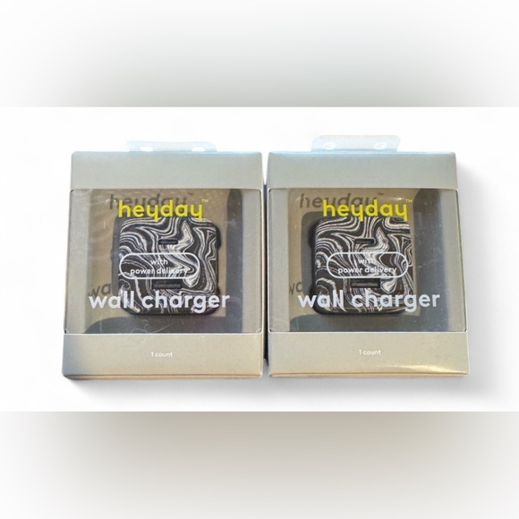 2pcs Heyday Wall Charger with usb-c and usb-a - Picture 1 of 4